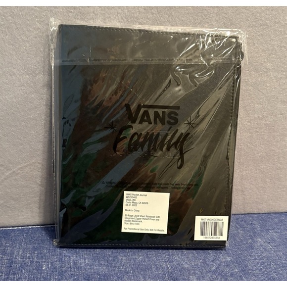 NWT! Vans Pocket Journal Notebook Black Faux Leather Zipper Cover 8"x10" 80 Page - Picture 1 of 12